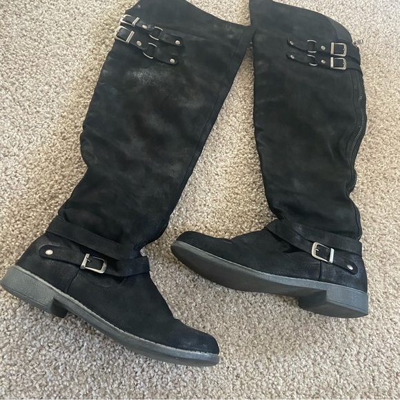 Over the knee boot - Picture 2 of 8